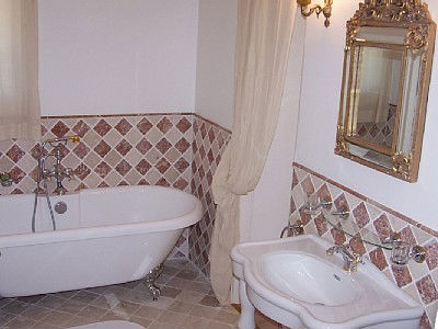 Облицювання ванної в стилі прованс